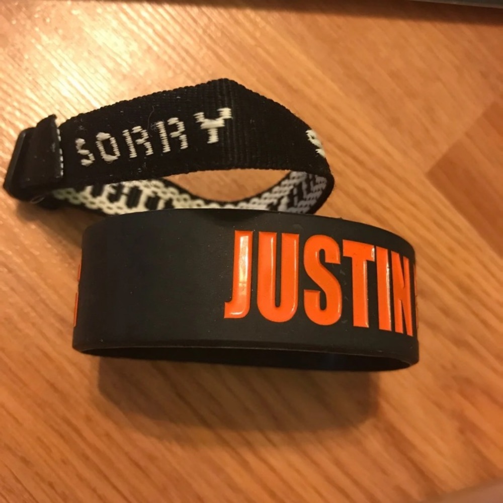 Justin Bieber tour bracelets